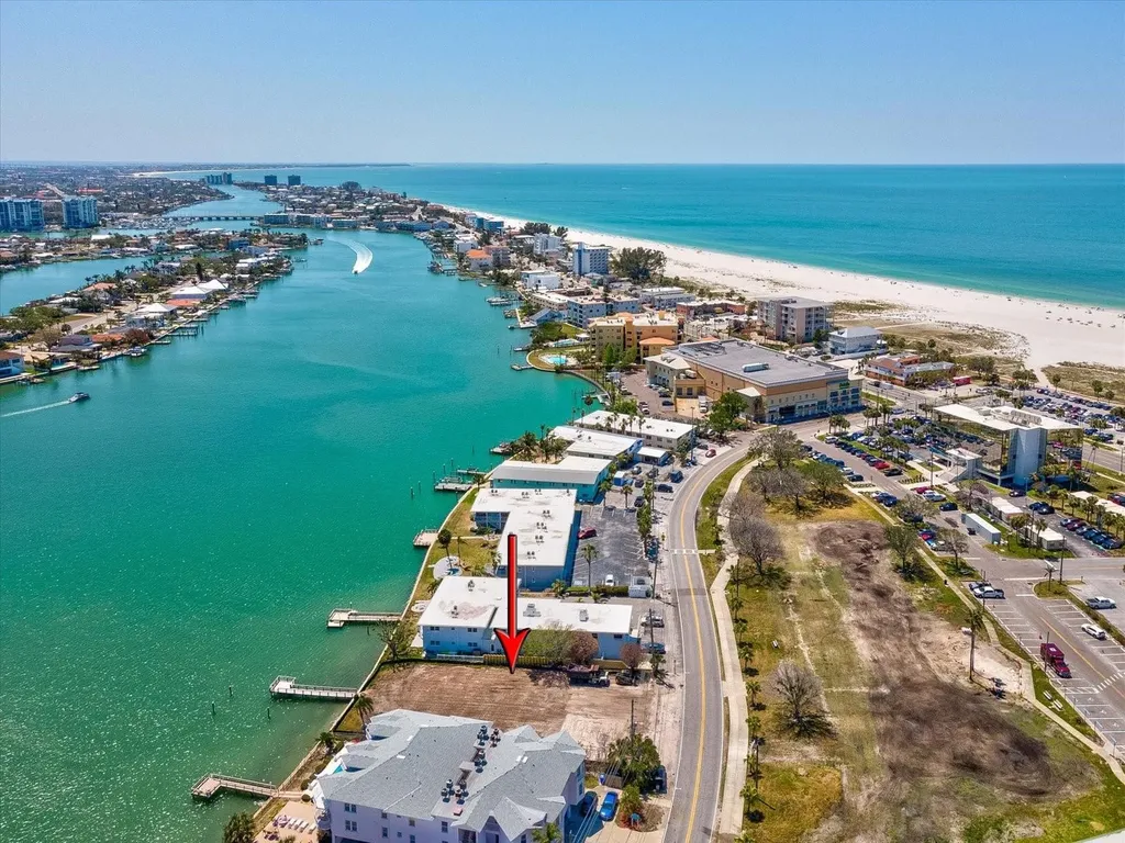 141 104th Avenue Treasure Island FL 33706
