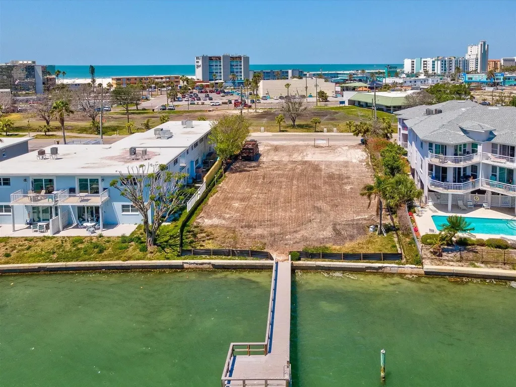 141 104th Avenue Treasure Island FL 33706