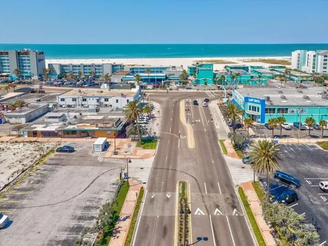 141 104th Avenue Treasure Island FL 33706