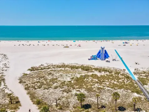 141 104th Avenue Treasure Island FL 33706