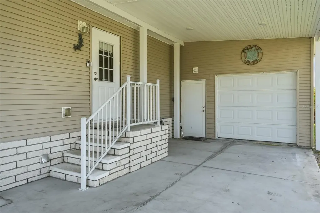 8461 Kinglet Drive Englewood FL 34224