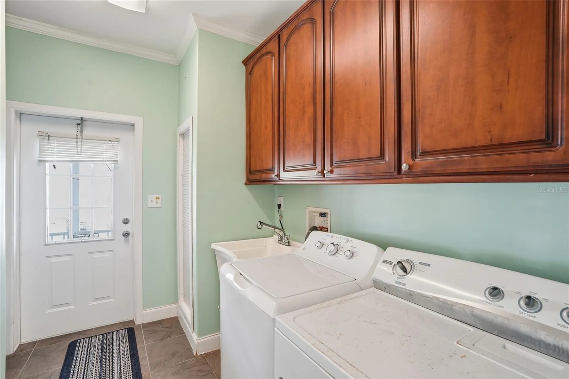 8461 Kinglet Drive Englewood FL 34224