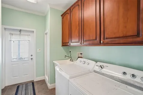 8461 Kinglet Drive Englewood FL 34224
