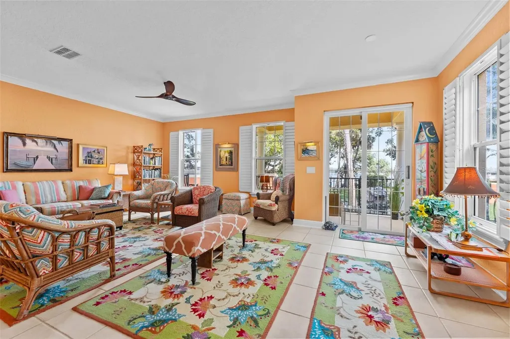 144 Banyan Bay Drive St Petersburg FL 33705