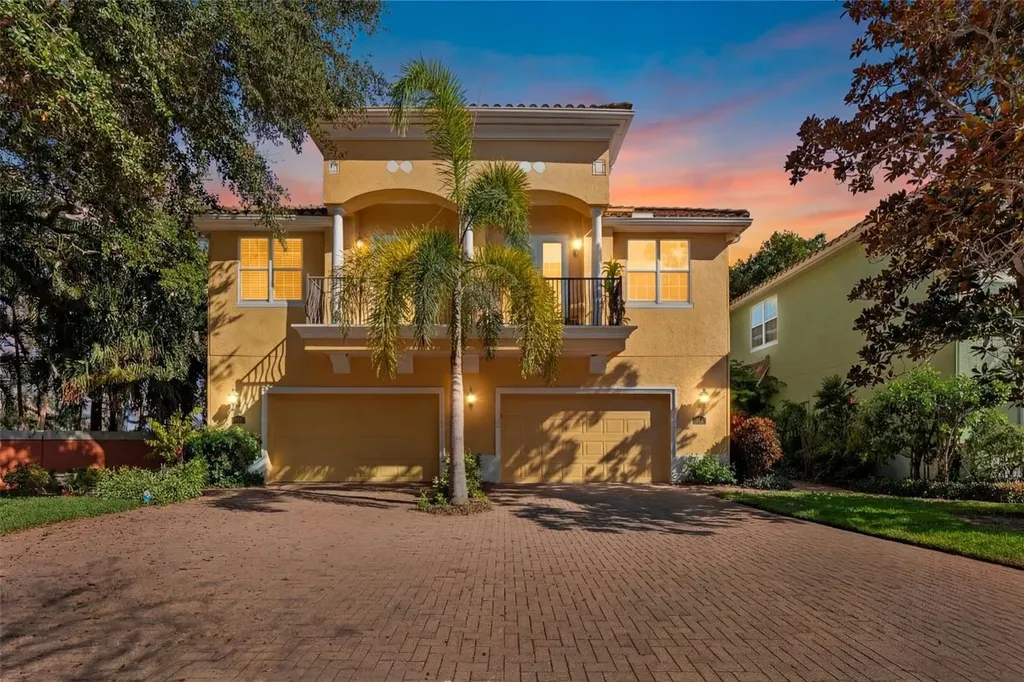 144 Banyan Bay Drive St Petersburg FL 33705