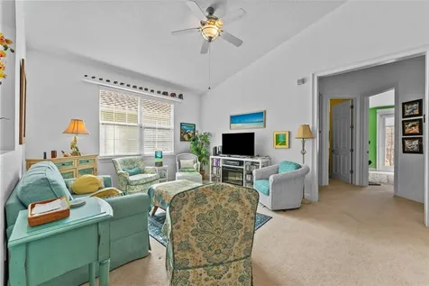 144 Banyan Bay Drive St Petersburg FL 33705