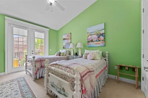 144 Banyan Bay Drive St Petersburg FL 33705