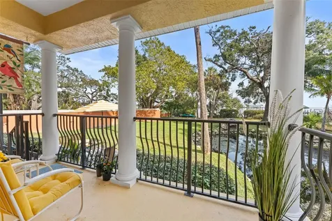 144 Banyan Bay Drive St Petersburg FL 33705