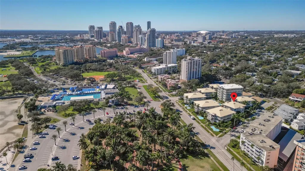 1036 North Shore Drive NE St Petersburg FL 33701