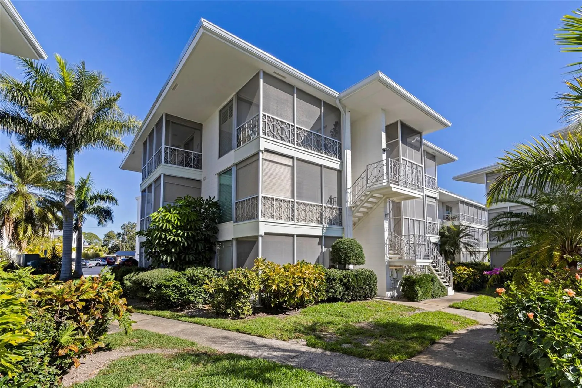 1036 North Shore Drive NE St Petersburg FL 33701