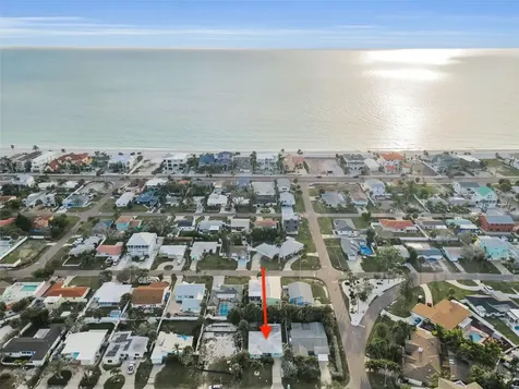 15812 3rd Street E Redington Beach FL 33708
