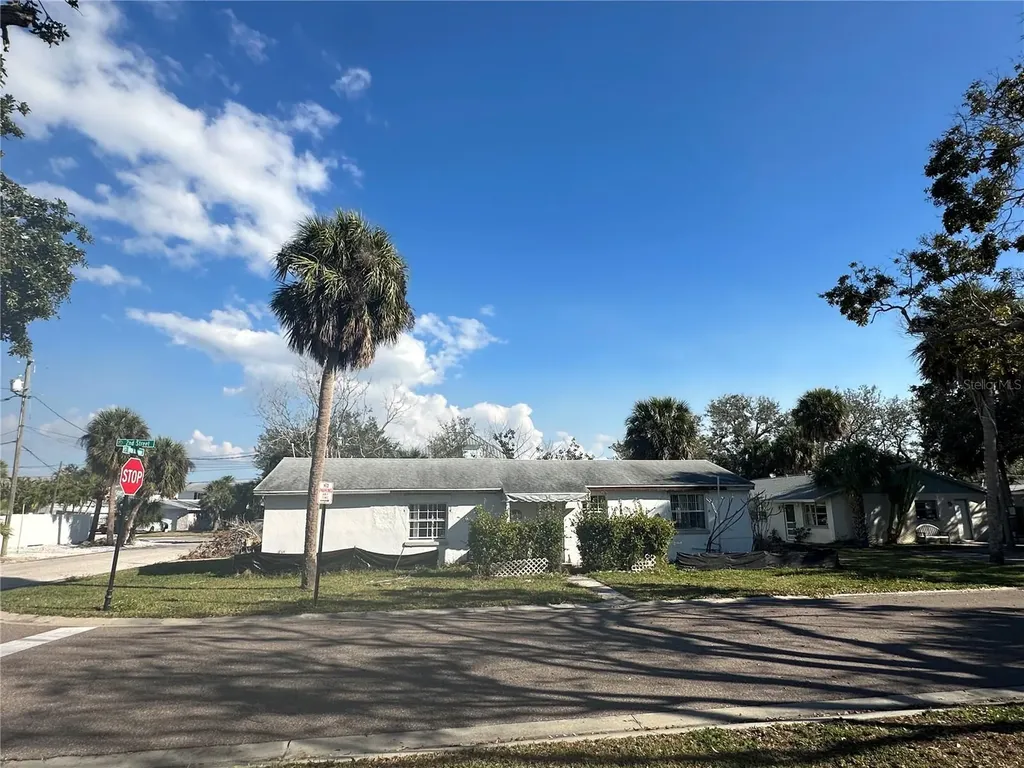 1811 2nd Street Indian Rocks Beach FL 33785