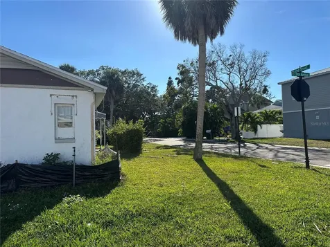 1811 2nd Street Indian Rocks Beach FL 33785