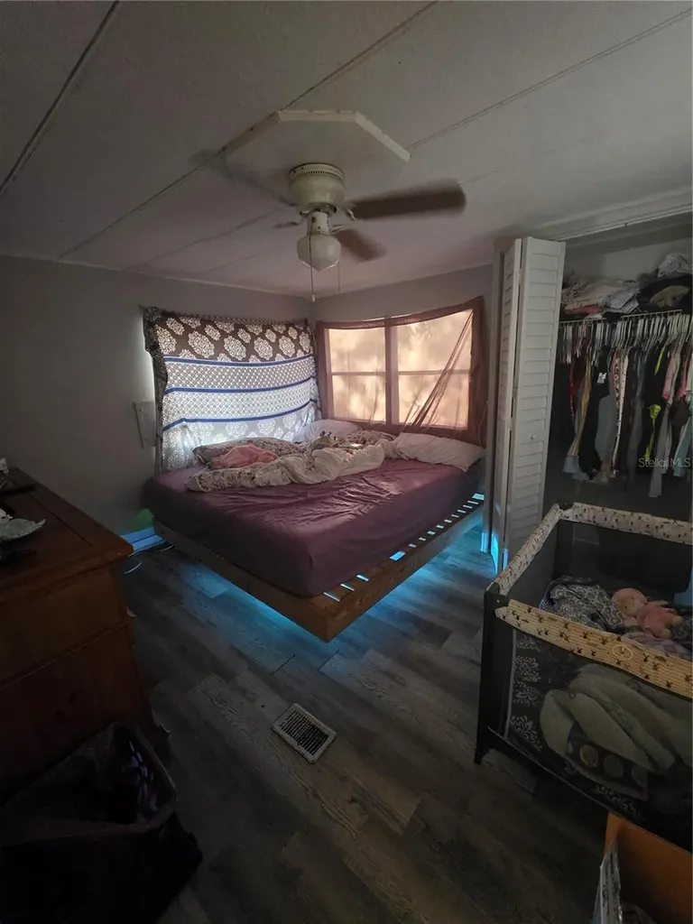 205 Little Star Road Hawthorne FL 32640