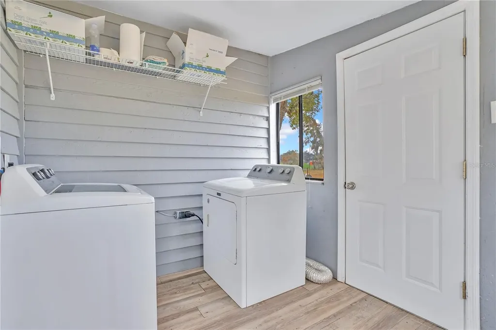13713 Walden Sheffield Road Dover FL 33527