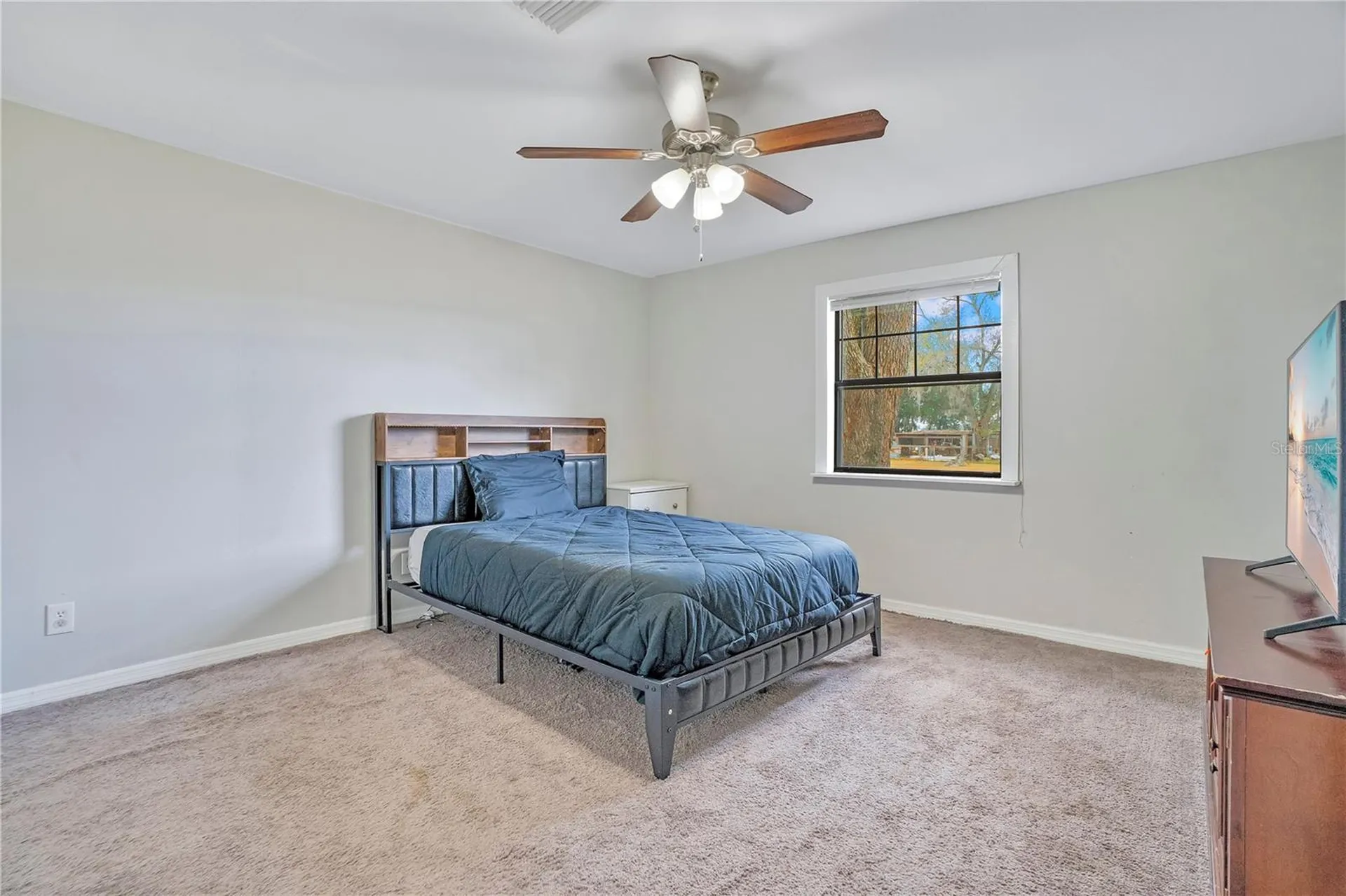 13713 Walden Sheffield Road Dover FL 33527