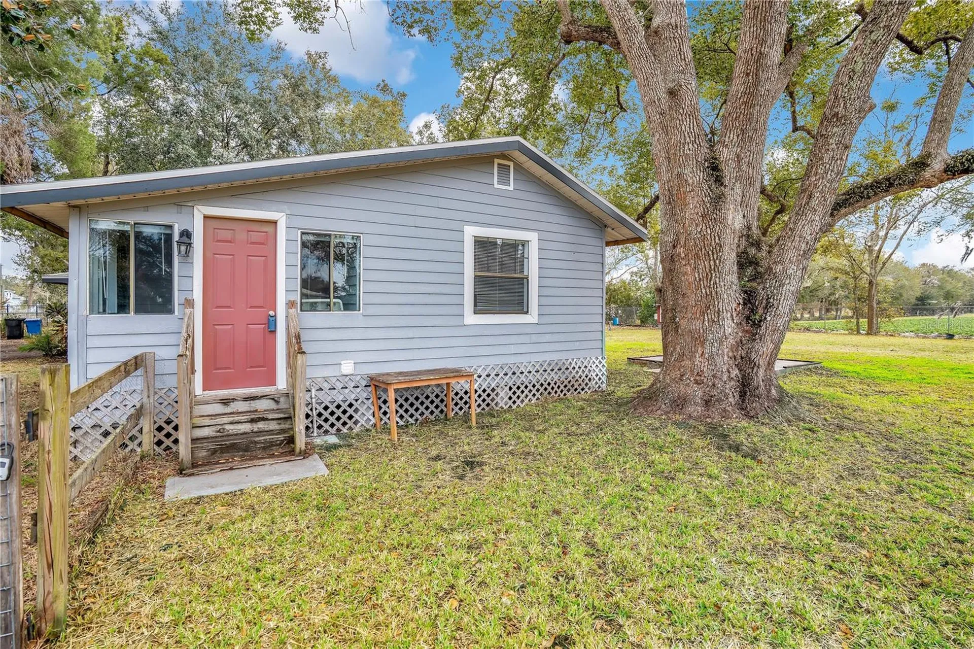13713 Walden Sheffield Road Dover FL 33527