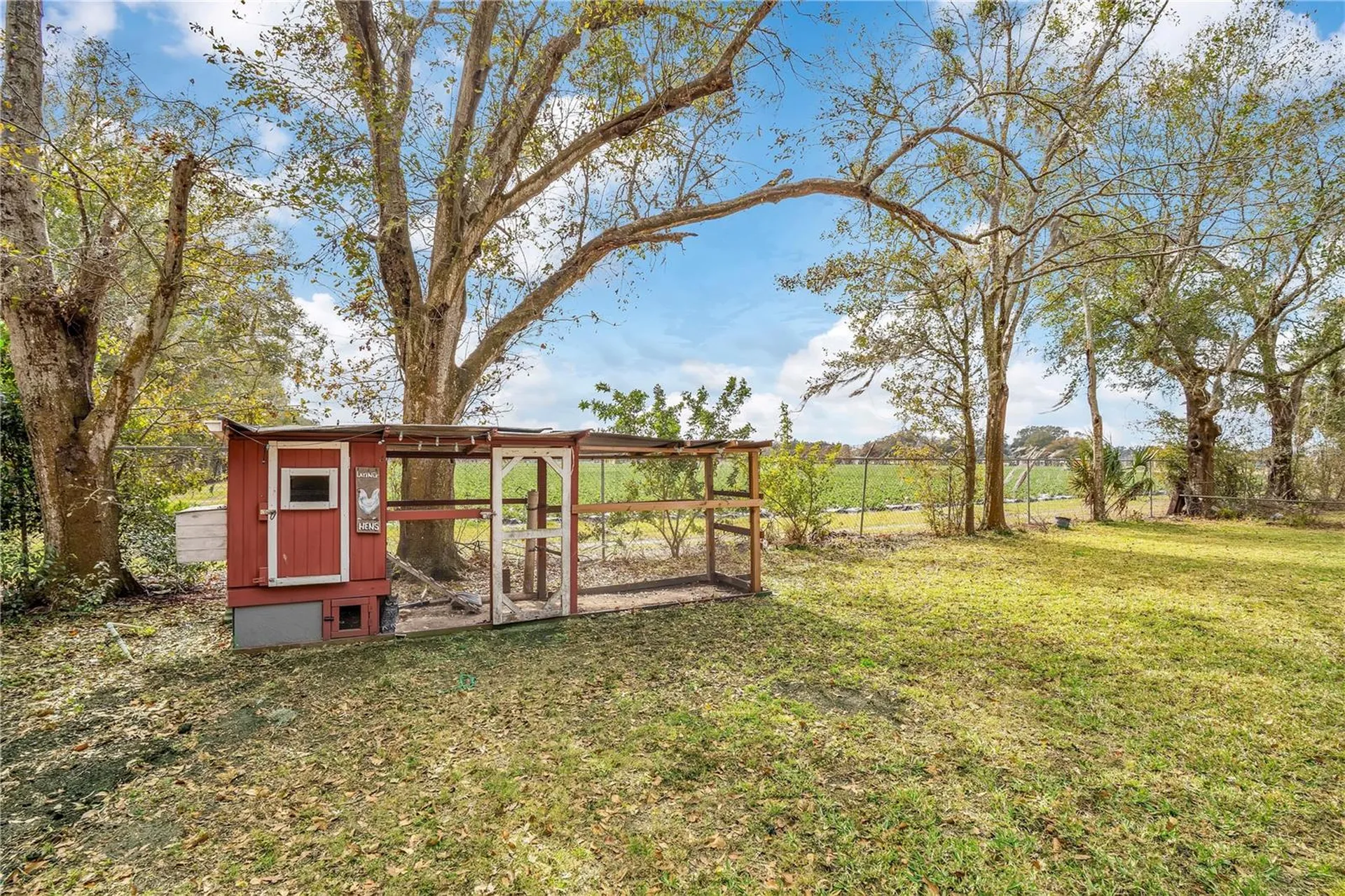 13713 Walden Sheffield Road Dover FL 33527