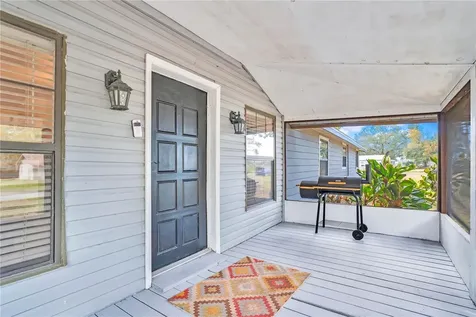 13713 Walden Sheffield Road Dover FL 33527