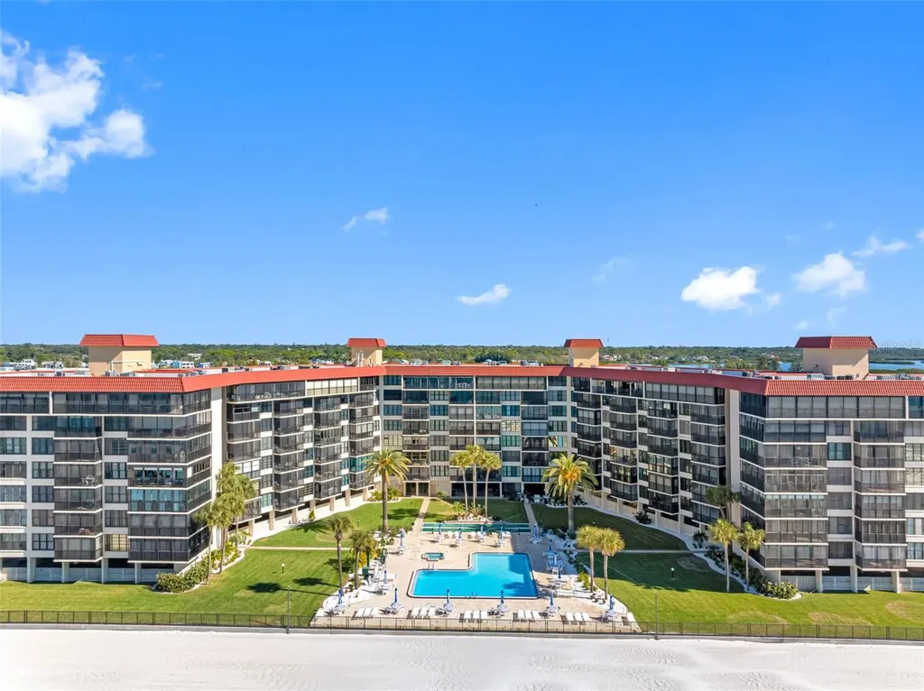 18304 Gulf Boulevard Redington Shores FL 33708