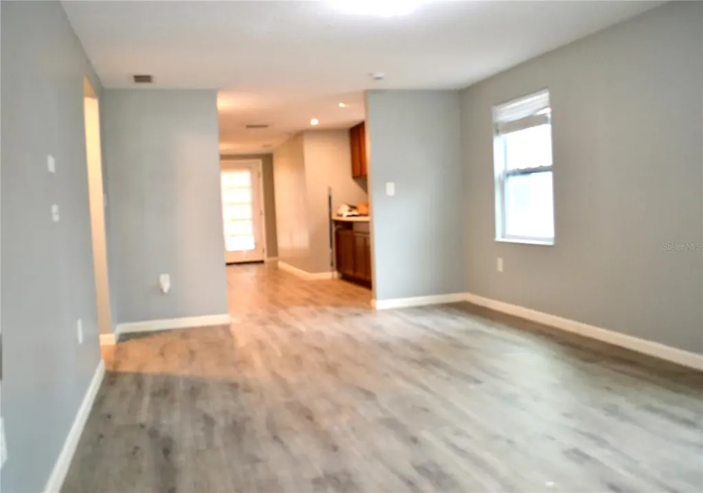 2717 Seminole Trail Leesburg FL 34748