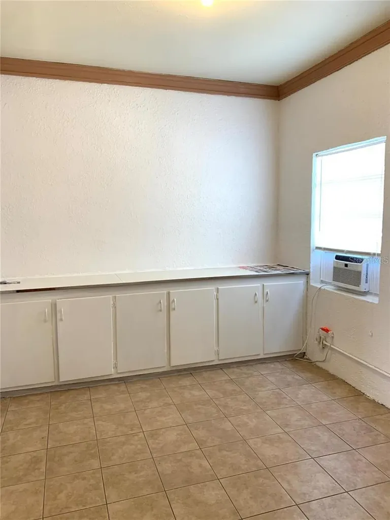 100 John Street Frostproof FL 33843