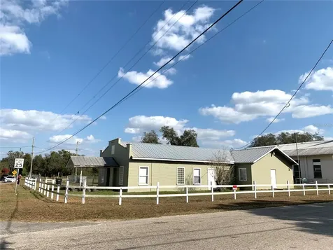 100 John Street Frostproof FL 33843