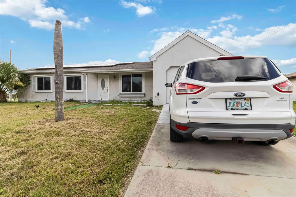 20550 Edgewater Drive Port Charlotte FL 33952