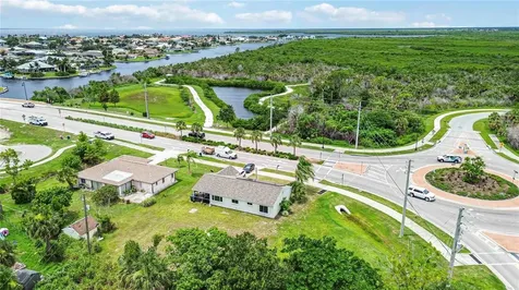 20550 Edgewater Drive Port Charlotte FL 33952
