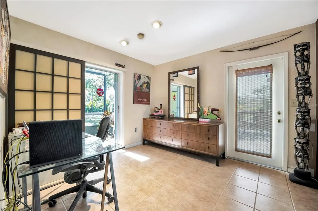 3428 Mineola Drive Sarasota FL 34239