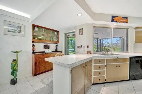 3428 Mineola Drive Sarasota FL 34239