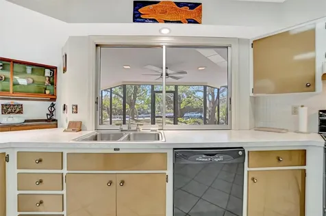 3428 Mineola Drive Sarasota FL 34239