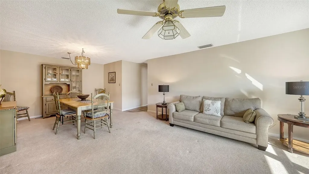 4207 Bowling Green Circle Sarasota FL 34233
