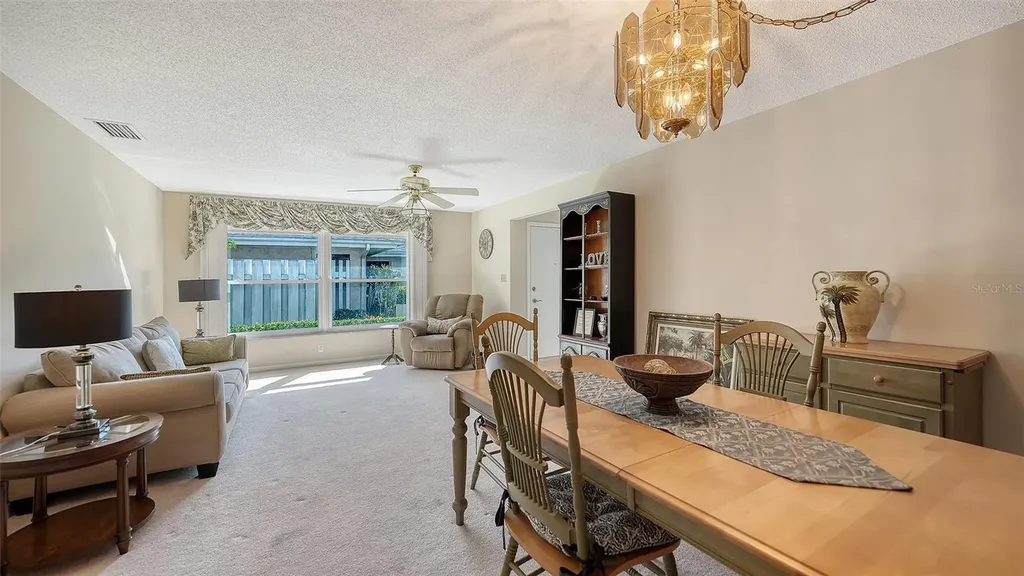 4207 Bowling Green Circle Sarasota FL 34233