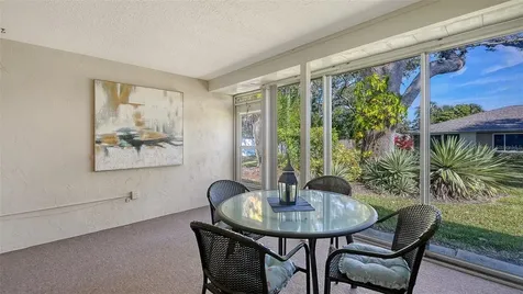 4207 Bowling Green Circle Sarasota FL 34233
