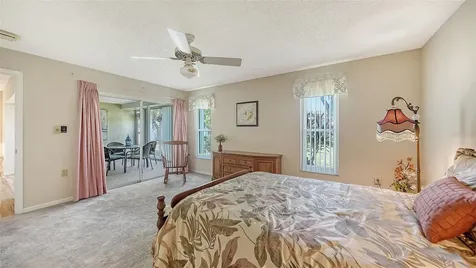 4207 Bowling Green Circle Sarasota FL 34233