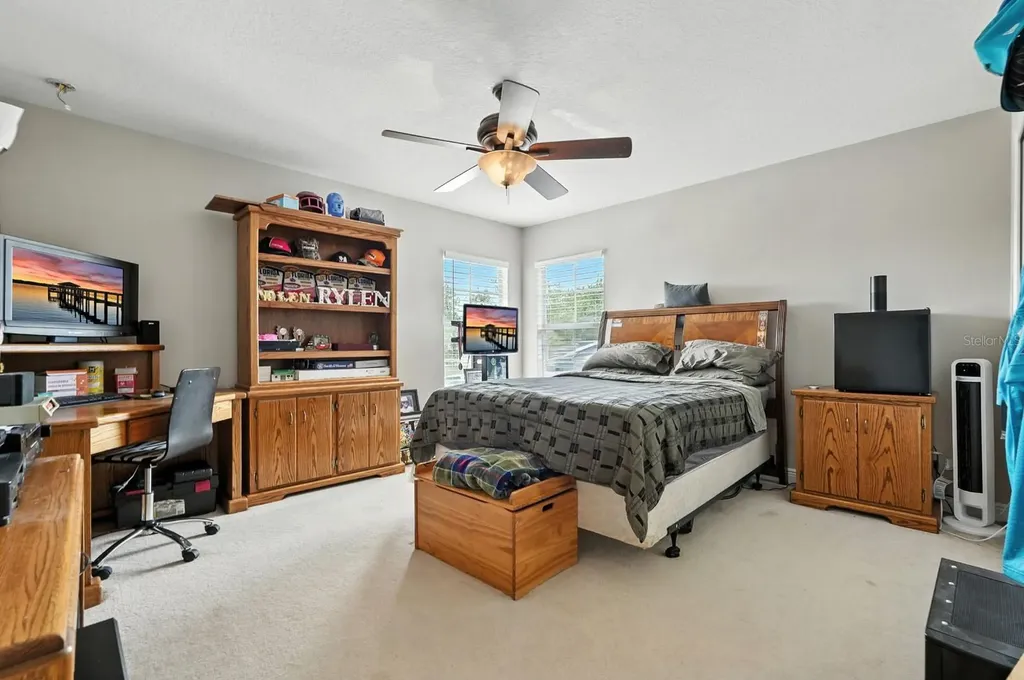 836 Wood Briar Loop Sanford FL 32771