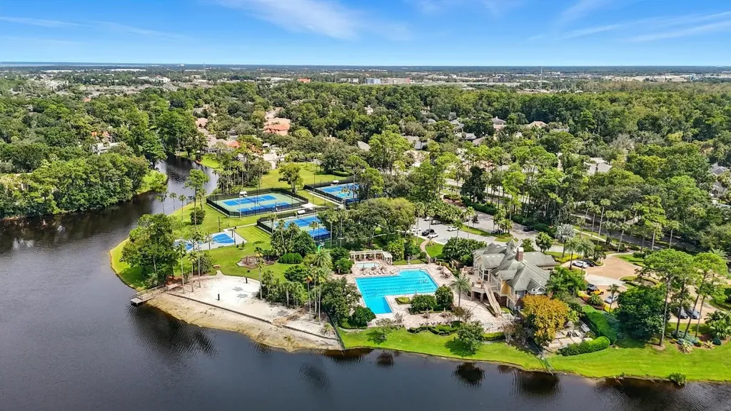 836 Wood Briar Loop Sanford FL 32771