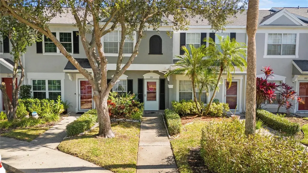 291 Countryside Key Boulevard Oldsmar FL 34677