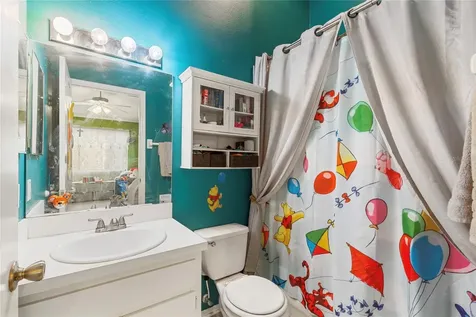 291 Countryside Key Boulevard Oldsmar FL 34677