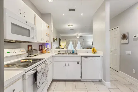 291 Countryside Key Boulevard Oldsmar FL 34677
