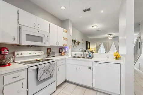 291 Countryside Key Boulevard Oldsmar FL 34677
