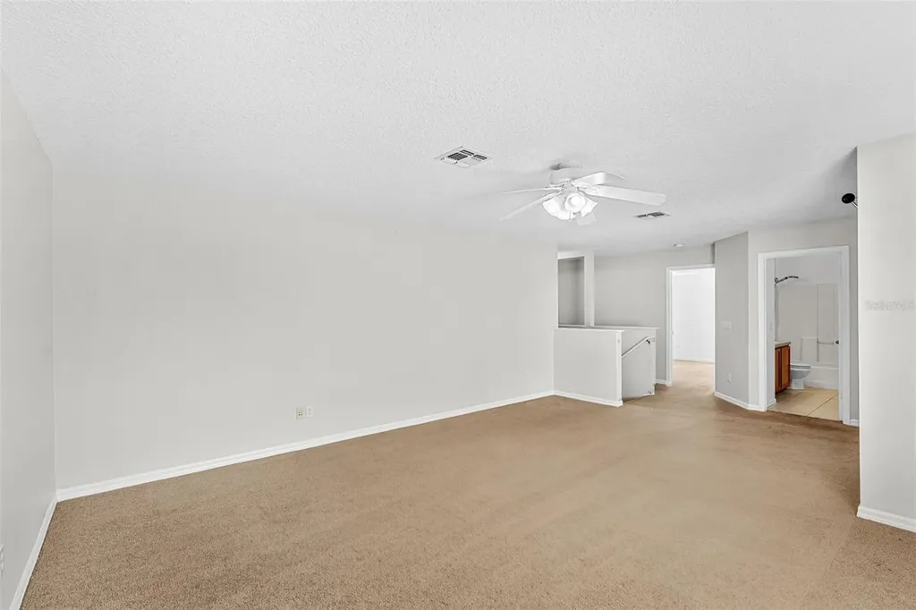 1015 Seneca Falls Drive Orlando FL 32828