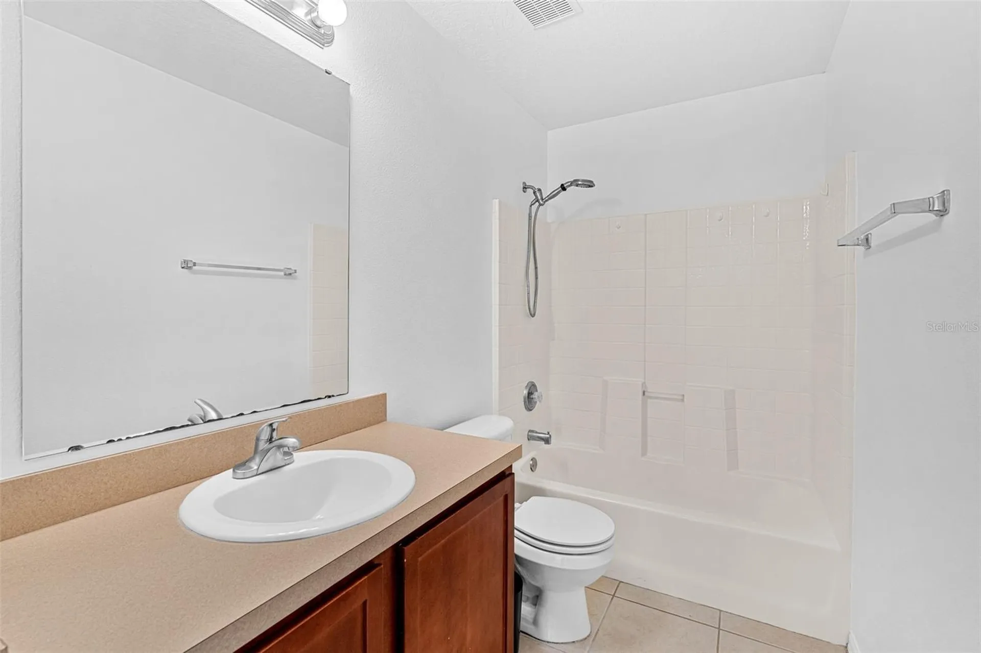 1015 Seneca Falls Drive Orlando FL 32828