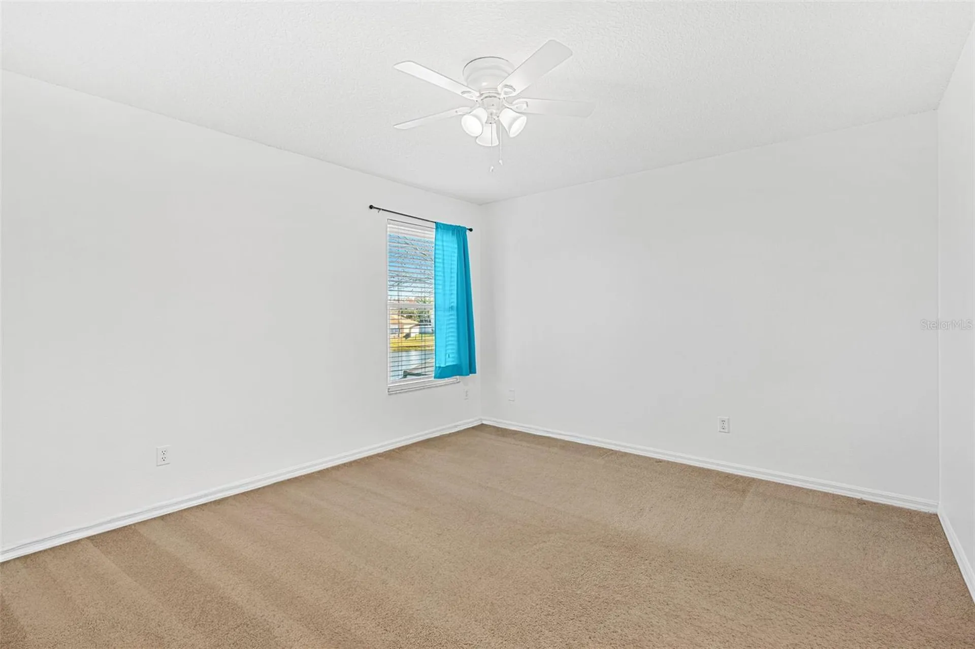 1015 Seneca Falls Drive Orlando FL 32828