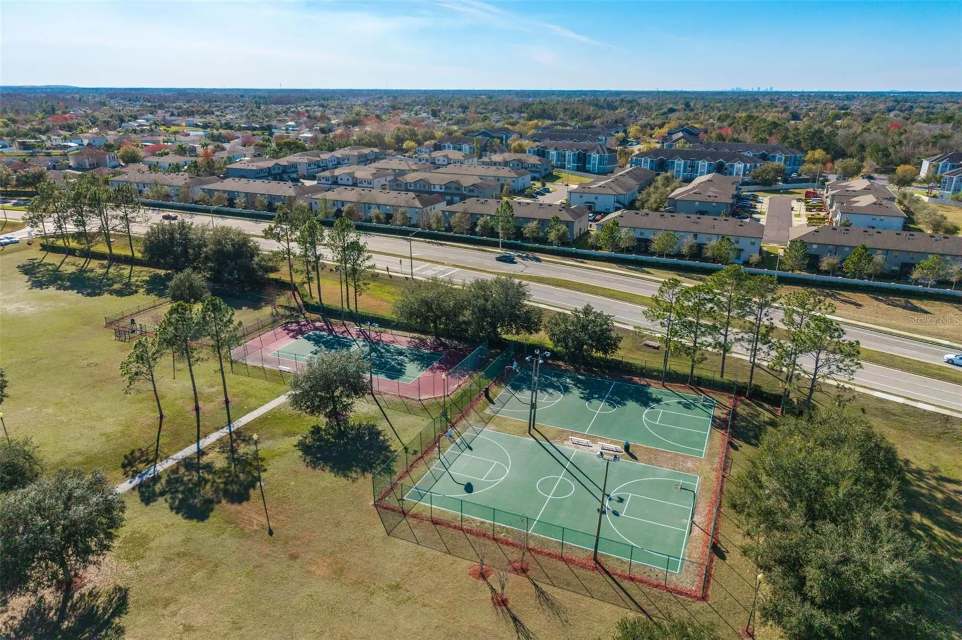 1015 Seneca Falls Drive Orlando FL 32828
