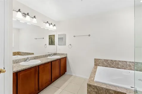1015 Seneca Falls Drive Orlando FL 32828