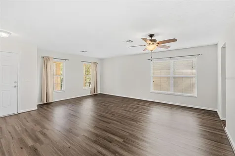 1015 Seneca Falls Drive Orlando FL 32828