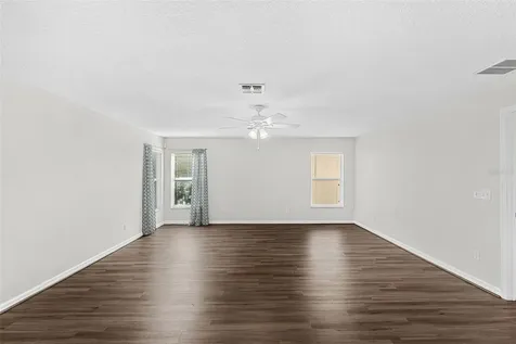 1015 Seneca Falls Drive Orlando FL 32828