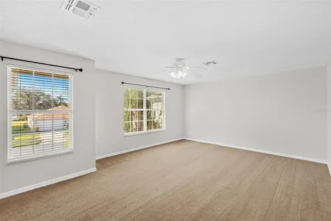1015 Seneca Falls Drive Orlando FL 32828